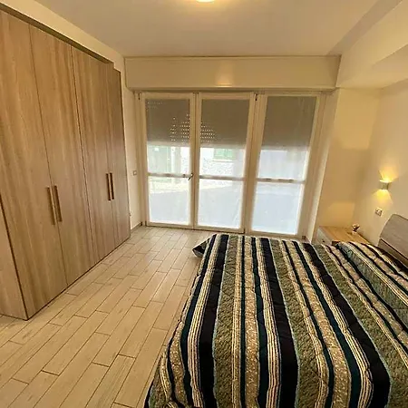 Apartment Canada Stresa