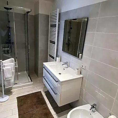 Apartment Canada